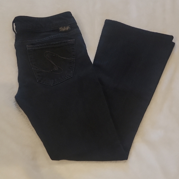 Silver Tuesday Jeans  Women's Deep Blue Low Waist Flare Jeans - Picture 1 of 9